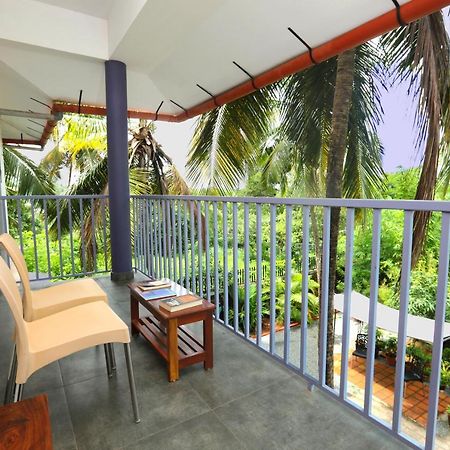 Monsoon Apartments Kannur Buitenkant foto